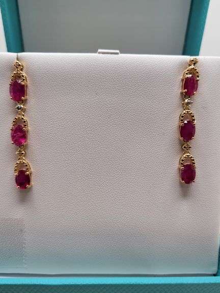 Magnificent pair of Ruby and diamond earring in Silver – EGL Certified