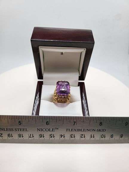 Extremely fine Antique Russian 18k gold ring hand made with very large over 5ctw Amethyst