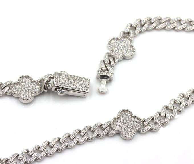 925 Sterling silver cubic zirconia clover link necklace