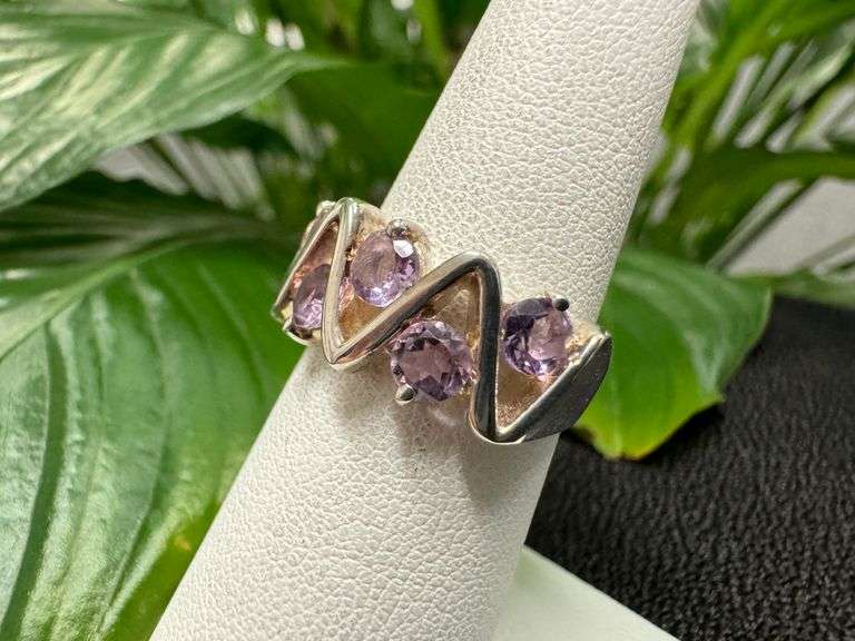 Sterling Silver 925 Natural Gemstone Amethyst Ring Size 7