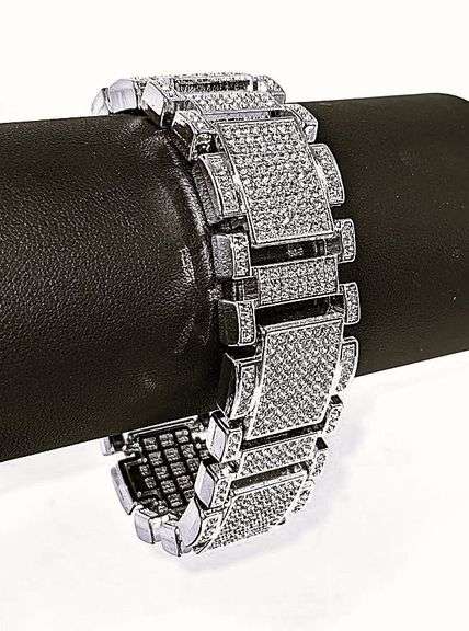 Huge 120 Gram Sparkling 18 Kt White Gold Plated Saratoga Link Bracelet