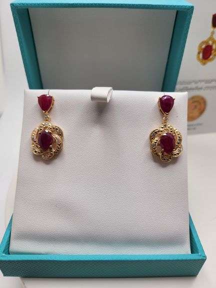 Magnificent pair of Ruby and diamond earring in Silver – EGL Certified