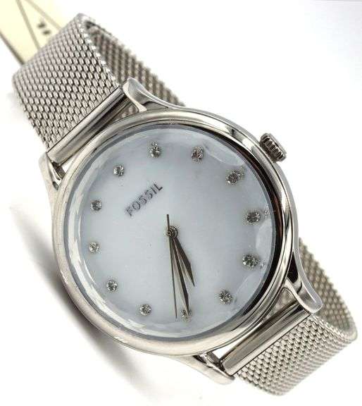 Fossil Carlie quartz mother of pearl diamond dial watch