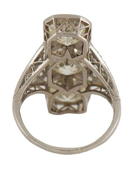 Vintage 5.75ctw European Diamond Art Deco Three Stone Ring in Platinum and Palladium