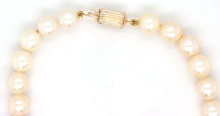 7-7.5mm White fresh water pearl bracelet