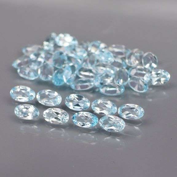 Glittering! 40 piece 11.36ct full fire baby blue Topaz set!