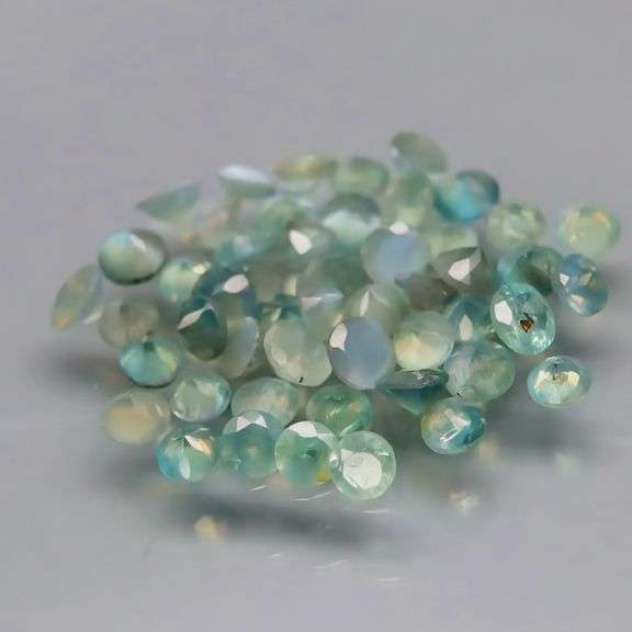 Extremely rare! 1.62ct color change Alexandrite set!