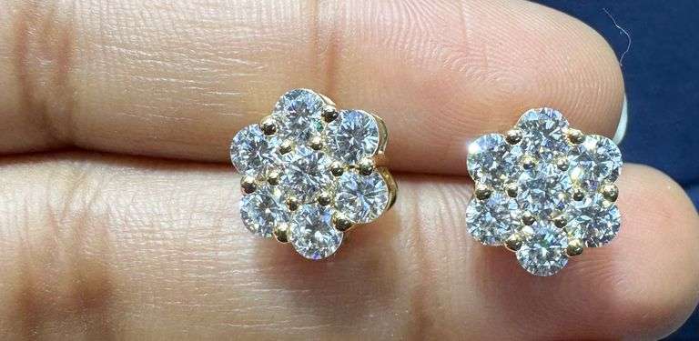 14K Yellow Gold Round Brilliant Cut Diamond Cluster Earrings of 2.60 CT