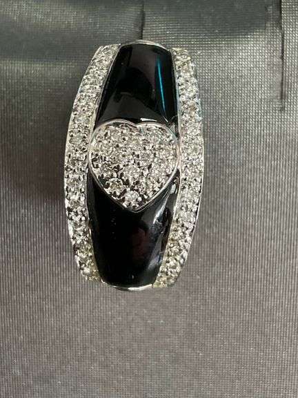 CERTIFIED 18K WHITE GOLD DIAMOND STUD EARRINGS