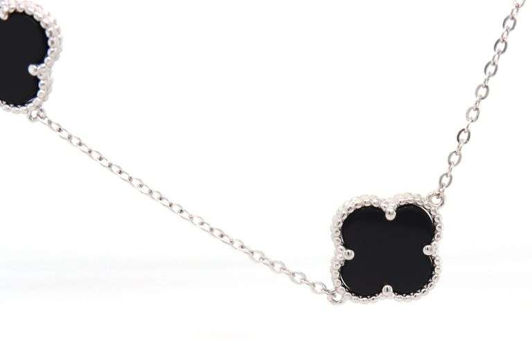 925 Sterling silver 5 clover black onyx necklace