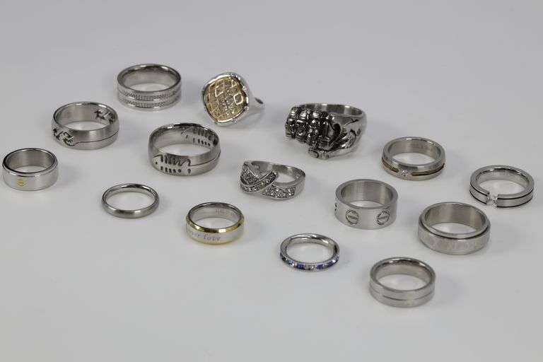 Stanless Steel 316L Ring Lot of 15 Rings Various Sizes & Styles