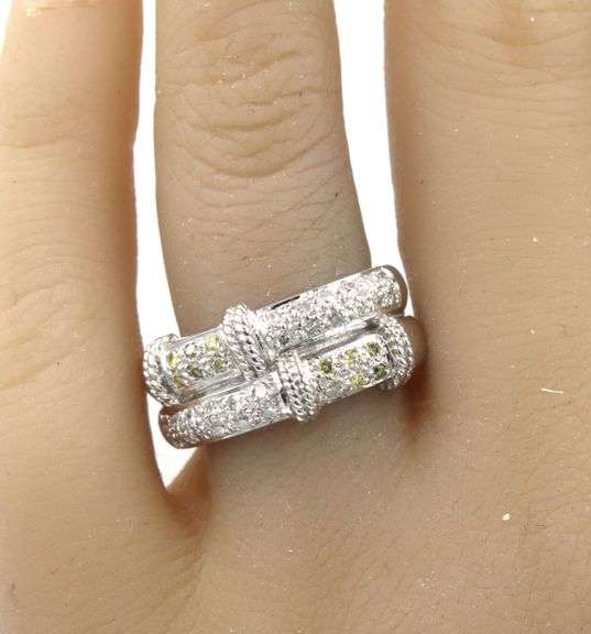 18kt White gold 0.35ctw white and yellow double row diamond pave band
