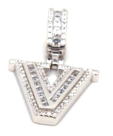925 Sterling silver Initial V cubic zirconia pendant