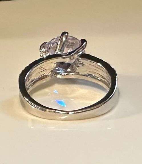 Ladies Large 4.5 Ct Sparkling Ice White Lavender Simulated Lab Diamond Ring