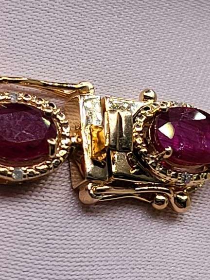 Extremely fine Ruby and diamond necklace, EGL certfied