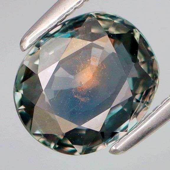 Collectors 2.19ct untreated multi-color VS grade Sapphire!