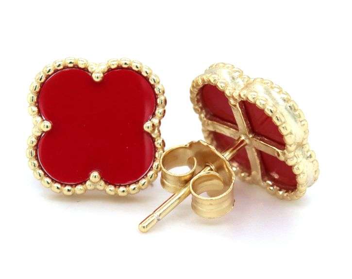 10mm Coral clover stud earrings in 925 sterling silver