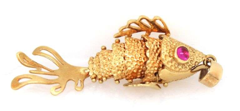 Wonderful 18K YG Italian Made Fish Pendant with Ruby Eyes