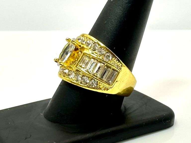 Dazzling 14 Kt Yellow Gold Plated Simulated Diamond Ring