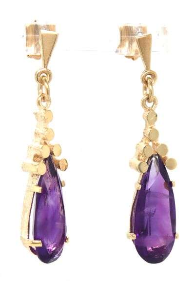 14kt Yellow gold teardrop amethyst dangle earrings