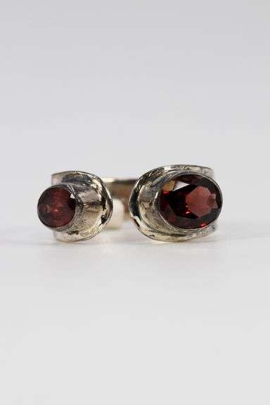 Sterling Silver Natural Garnet Gemstone Ring Size 7