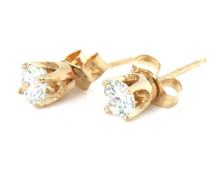 14kt Yellow gold 0.40ctw round brilliant cut diamond stud earrings
