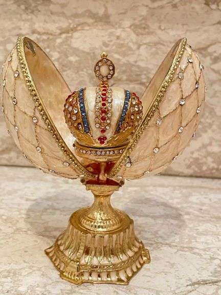 Royal Fabergé Emerald Green 24K Gold with Austrian Crystals