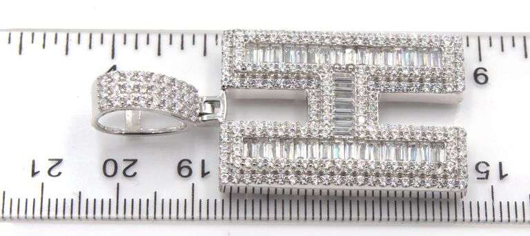 925 Sterling silver Initial H cubic zirconia pendant