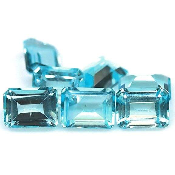 High fire 14.01ct sky blue Topaz set