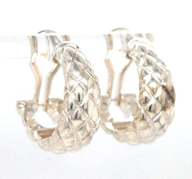 Michael Dawkins basketwave hoop earrings