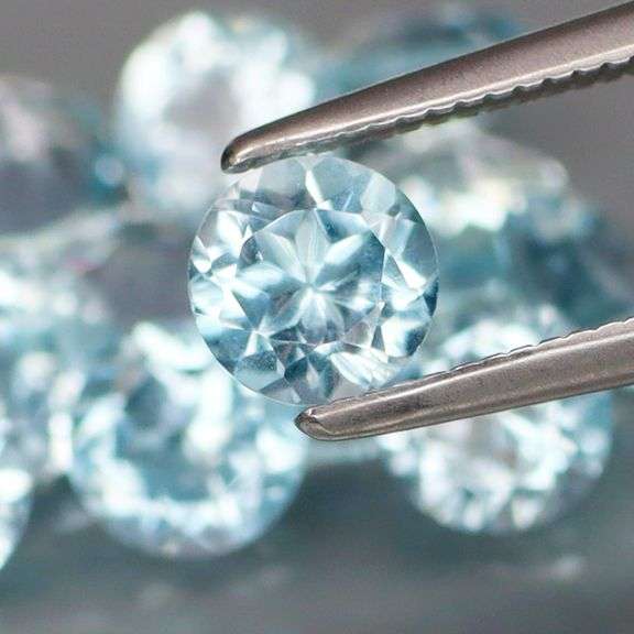 Matched! 15 piece 9.11ct full fire sky blue Topaz set!