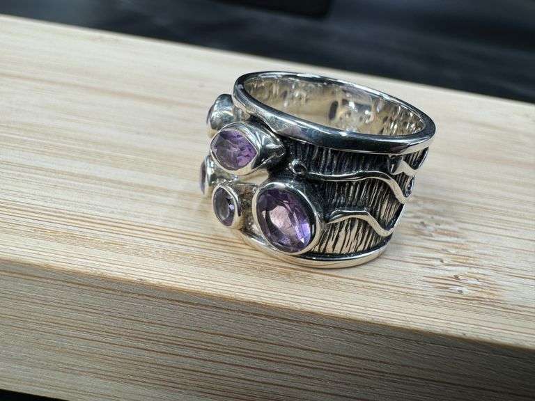 Sterling Silver Amethyst Gemstone Ring Size 10