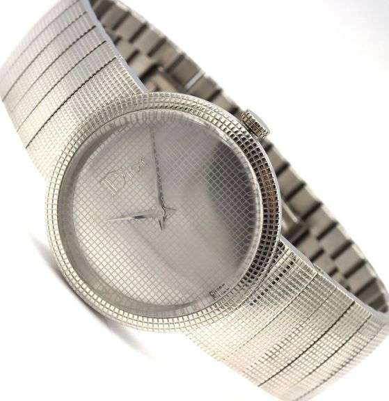 Dior La D De Dior 33mm quartz watch