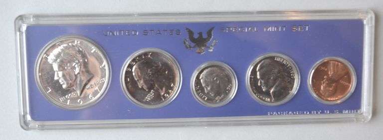4 1966 & 3 1967 Special Mint Sets.