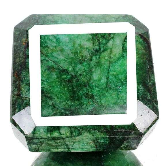 Huge Certified 1550 Ct Museum Size Natural Emerald
