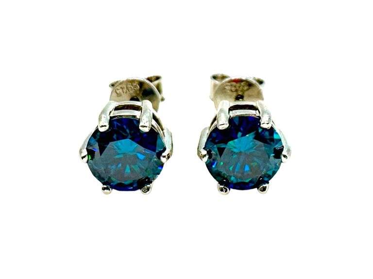 Sparkling 2 Ctw London Blue Simulated Diamond Earrings