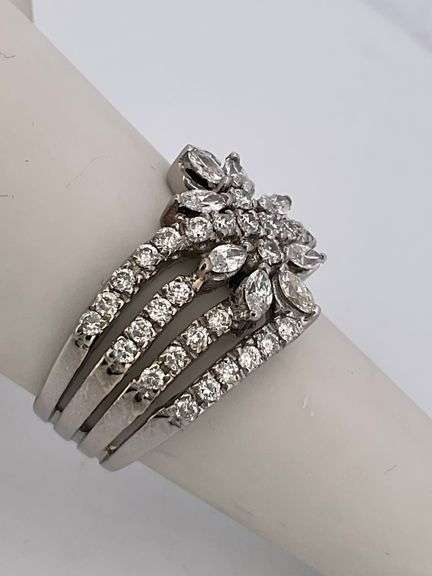 CERTIFIED 18K WHITE GOLD DIAMOND RING / BAND