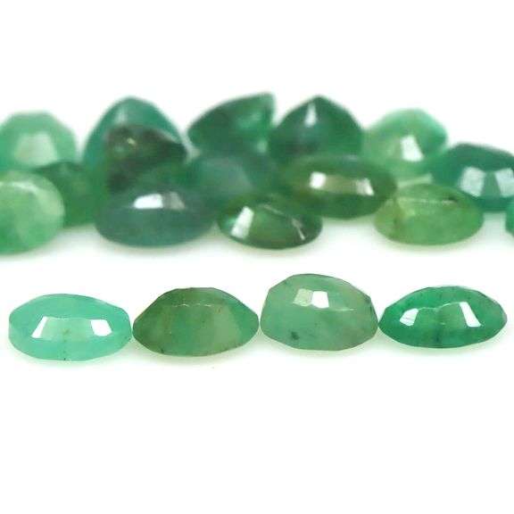 Heavy 8.58ct oval cut 24pc Zambian Emerald set!