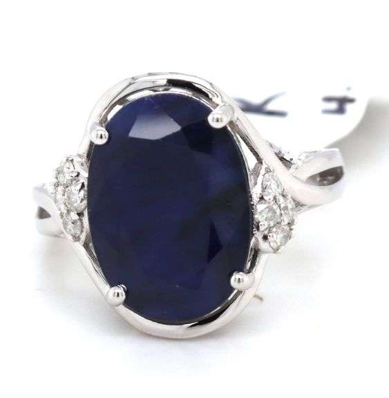 Exquisite 5.79CTS Oval Faceted Blue Sapphire & Diamond Ring in Sterling Silver