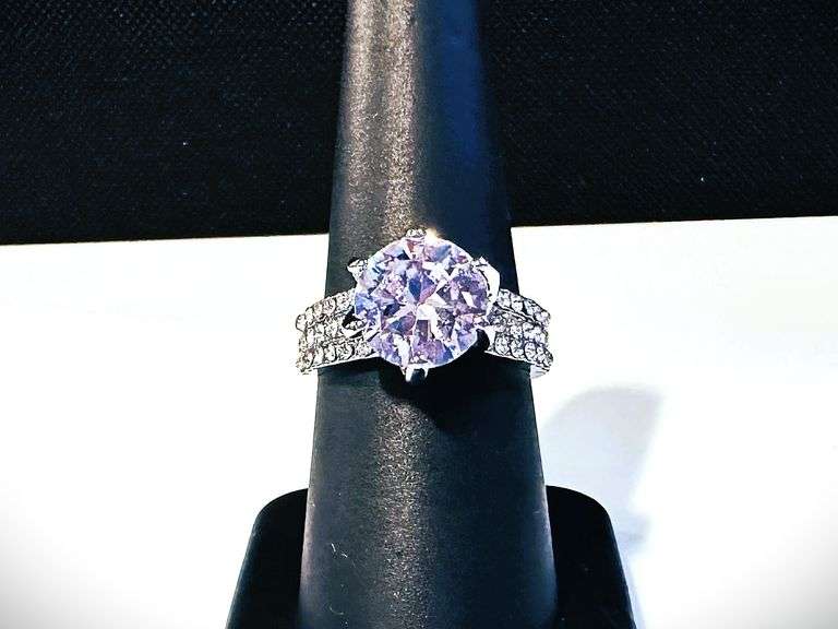 Ladies Large 4.5 Ct Sparkling Ice White Lavender Simulated Lab Diamond Ring