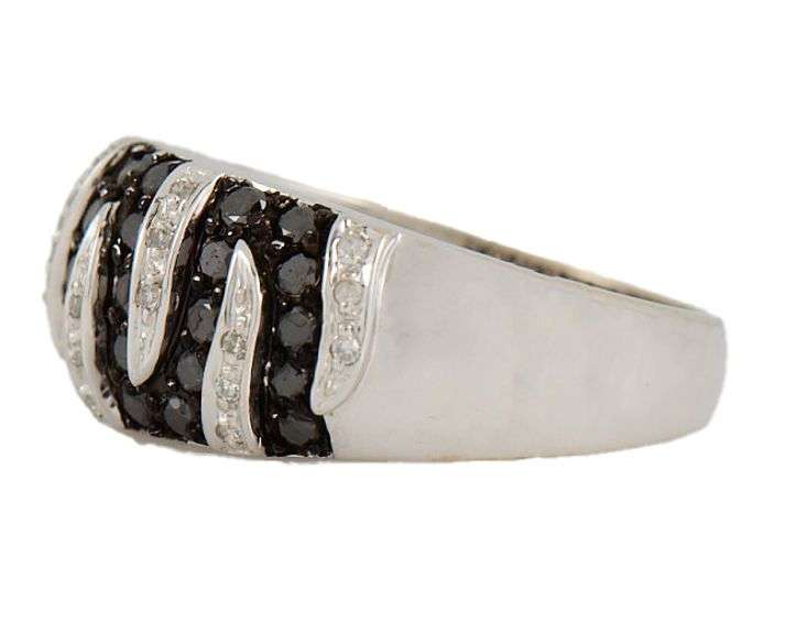 0.40ctw White and Black Diamond Striped Dome Ring in 14K