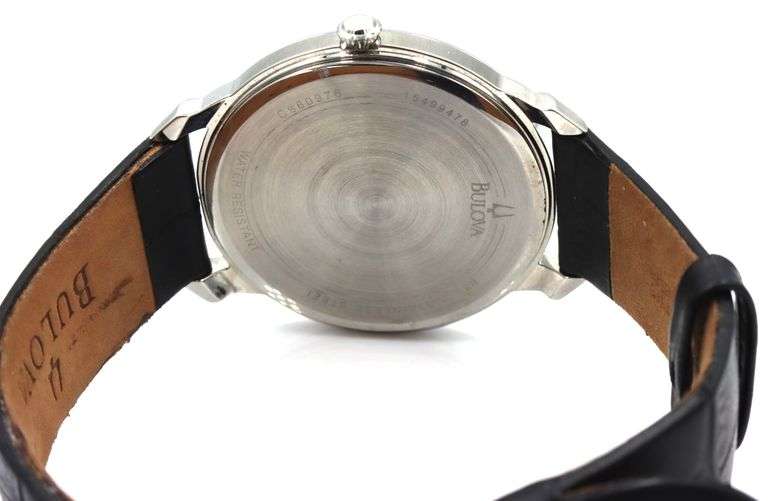 Bulova classic 3-hands quartz Roman dial on black leather strap watch