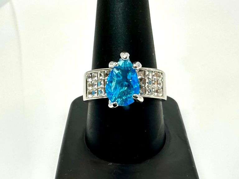 14 Kt White Gold Plate 3.5 Ct Simulated Blue Diamond Ring