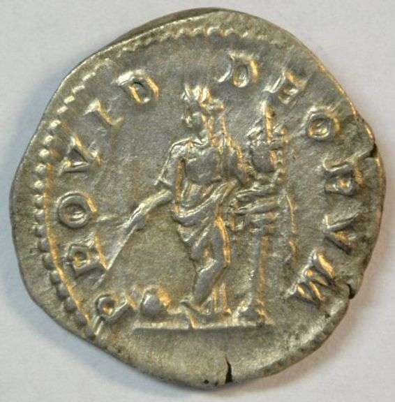 Original near mint Roman Silver Denarius of Elagabalus, 218-222 AD