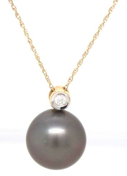 14kt Yellow gold 12.5mm grey fresh water pearl pendant on chain