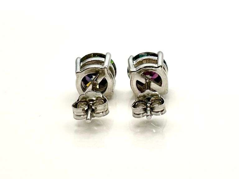 Beautiful 2 Ctw Russian Color Change Lab Created Alexandrite Earrings