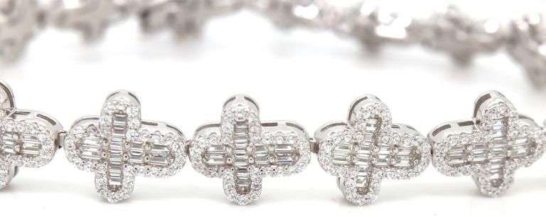 925 Sterling silver cubic zirconia cross link bracelet
