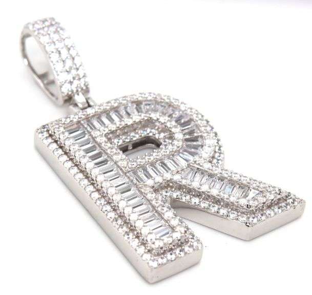 Initial R cubic zirconia pendant in 925 sterling silver