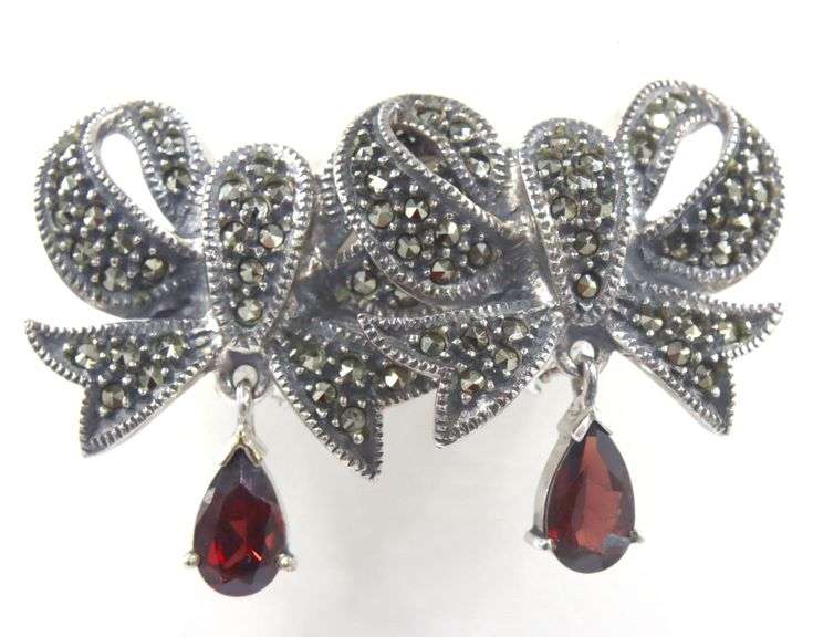 925 Sterling silver bow earrings