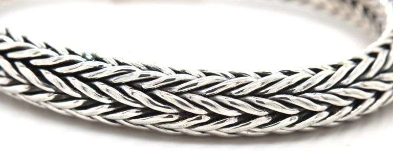 Heavy 925 sterling silver byzanitne bracelet with cubic zirconia clasp